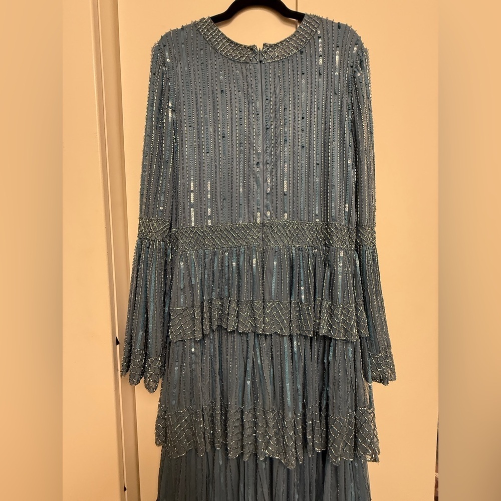 NWT | Mac Duggal 5442 Blue Emblemished Bell Sleeve Tiered Gown Size 16 - Picture 14 of 17